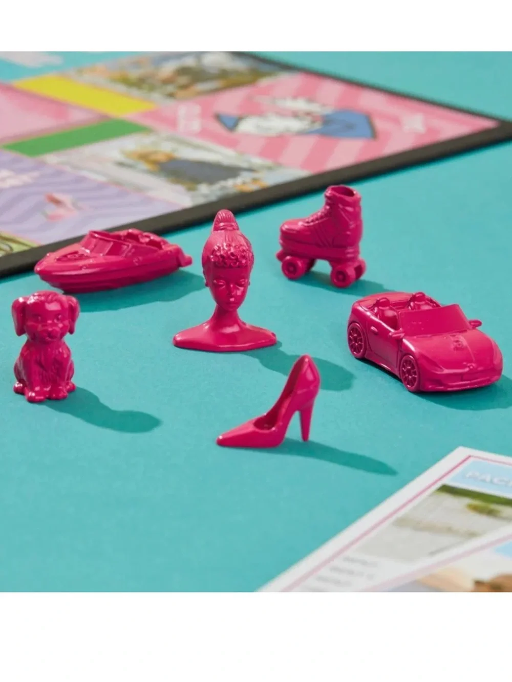 Brand NEW Barbie Monopoly Board Game – 6 Pink Tokens 16 Dreamhouses Barbie Money